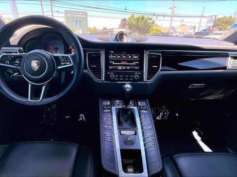 Used 2018 Porsche Macan S AWD/4WD image 15