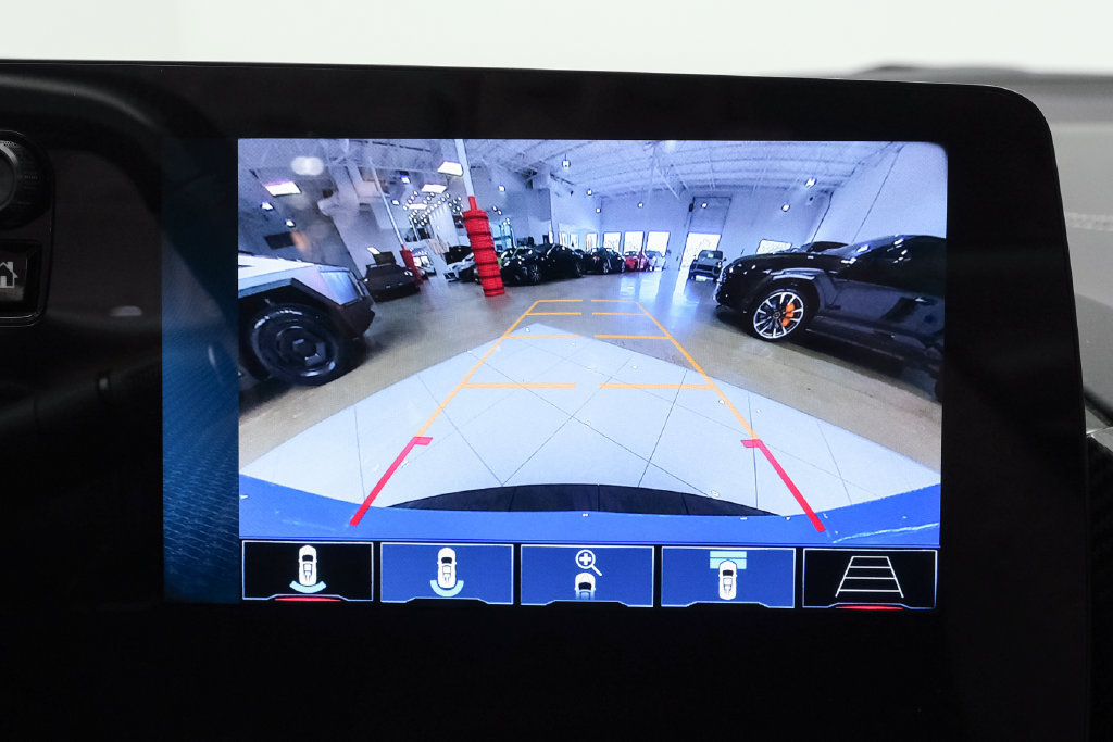 Used 2025 Chevrolet Corvette Z06 RWD image 33