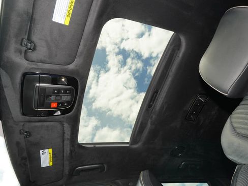 Used 2025 Hyundai Palisade Calligraphy FWD image 8