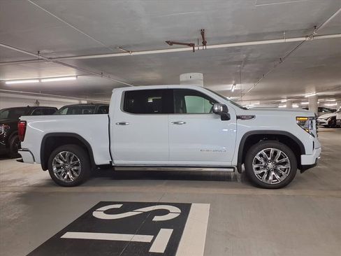 New 2026 GMC Sierra 1500 Denali image 4