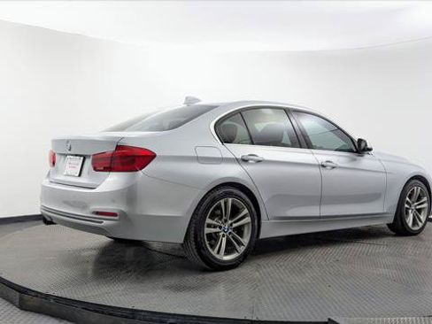Used 2017 BMW 330i Sedan RWD image 7