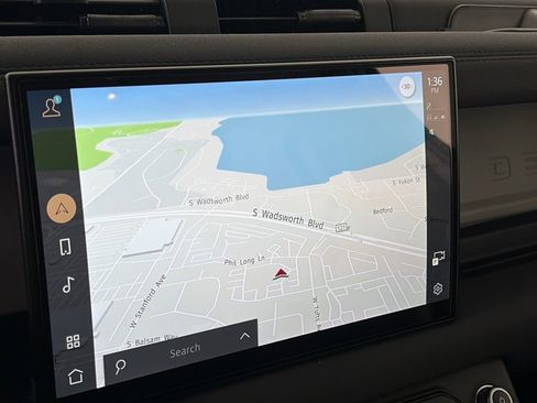 Used 2022 Land Rover Defender 110 image 19