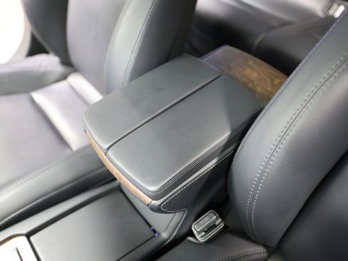 Used 2018 Tesla Model S 75D image 31