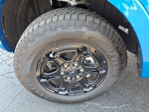 Used 2025 Ford Ranger XLT w/ Black Appearance Package AWD/4WD image 38