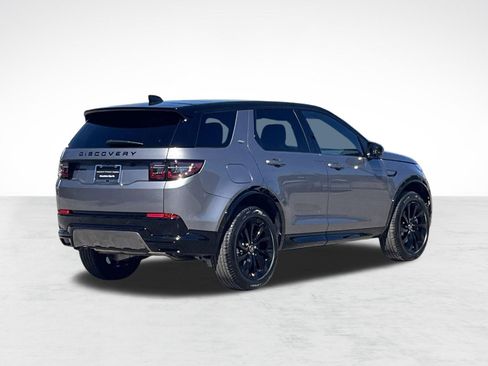 Used 2025 Land Rover Discovery Sport Dynamic SE image 8