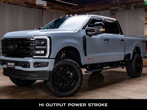 Used 2026 Ford F250 Platinum AWD/4WD image 5