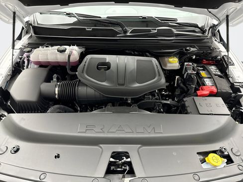 Used 2026 RAM 1500 Laramie w/ Night Edition AWD/4WD image 28