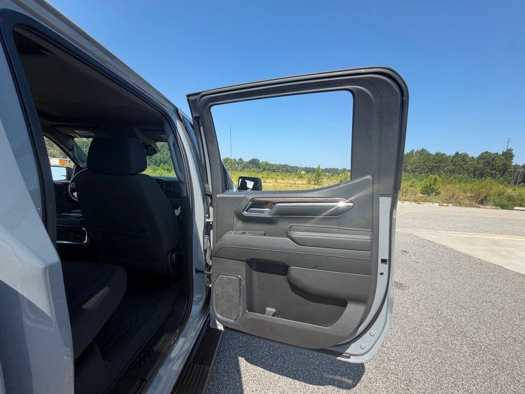 Used 2024 GMC Sierra 1500 Elevation w/ Preferred Package AWD/4WD image 47