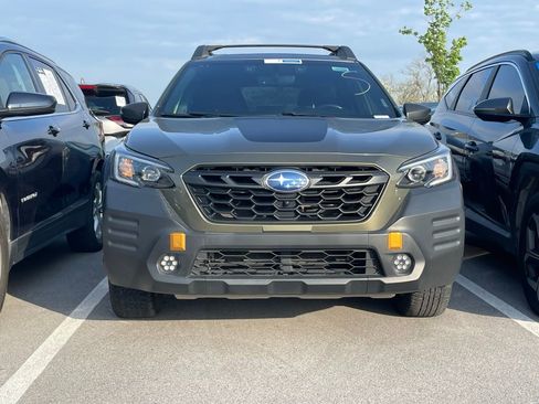 Used 2022 Subaru Outback Wilderness image 2