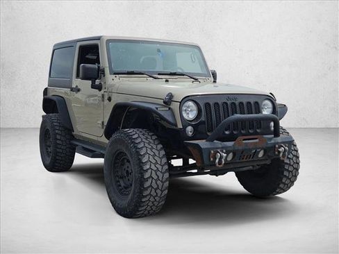 Used 2018 Jeep Wrangler Sport AWD/4WD image 3
