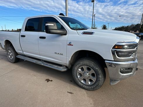 Used 2025 RAM 2500 Big Horn image 5