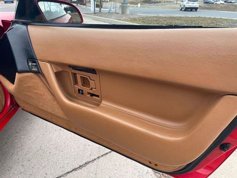 Used 1990 Chevrolet Corvette Convertible image 70