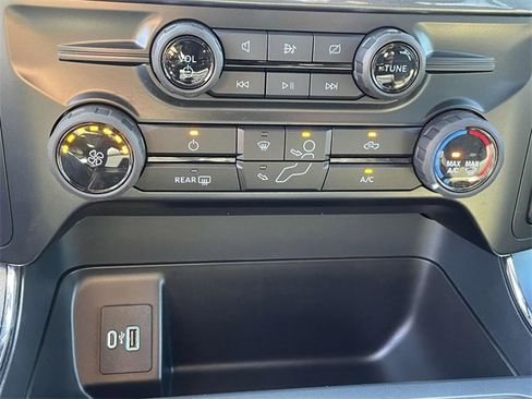Used 2024 Ford F150 STX image 22