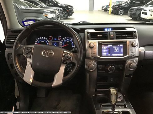 Used 2016 Toyota 4Runner SR5 Premium image 12
