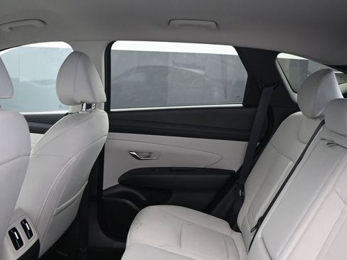 Used 2025 Hyundai Tucson SEL FWD image 20