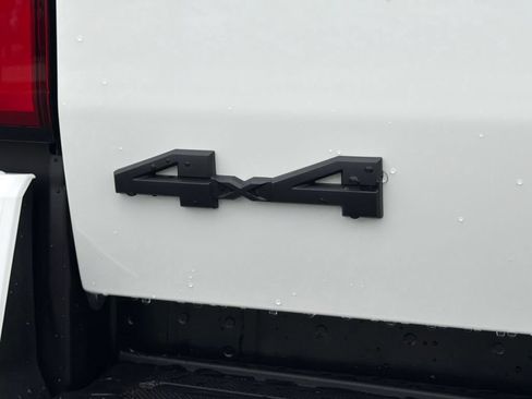 New 2026 Toyota Tacoma SR5 AWD/4WD image 15