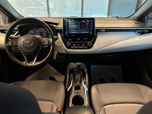 Used 2020 Toyota Corolla SE FWD image 9