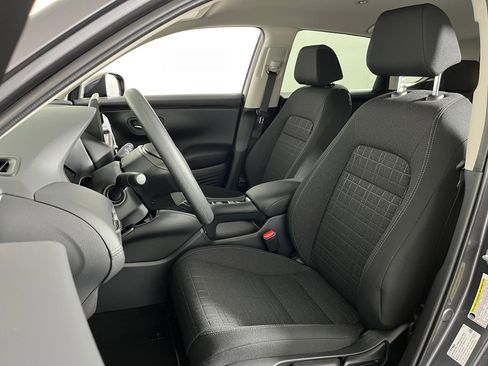 New 2026 Honda HR-V LX image 4