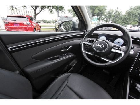 Certified 2023 Hyundai Tucson SEL w/ Convenience Package AWD/4WD image 10