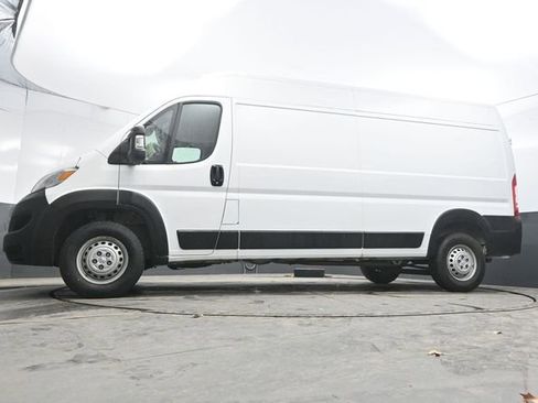 Used 2025 RAM ProMaster 2500 w/ Convenience Group FWD image 31