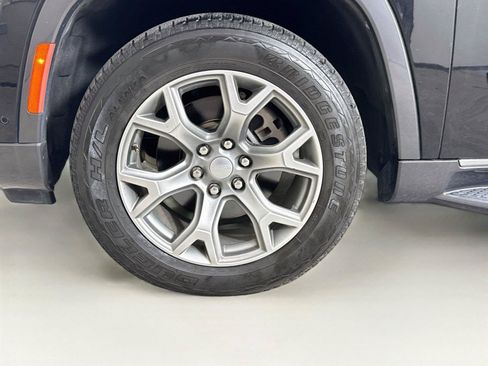 Used 2022 Jeep Wagoneer Series I w/ Convenience Group I RWD image 19
