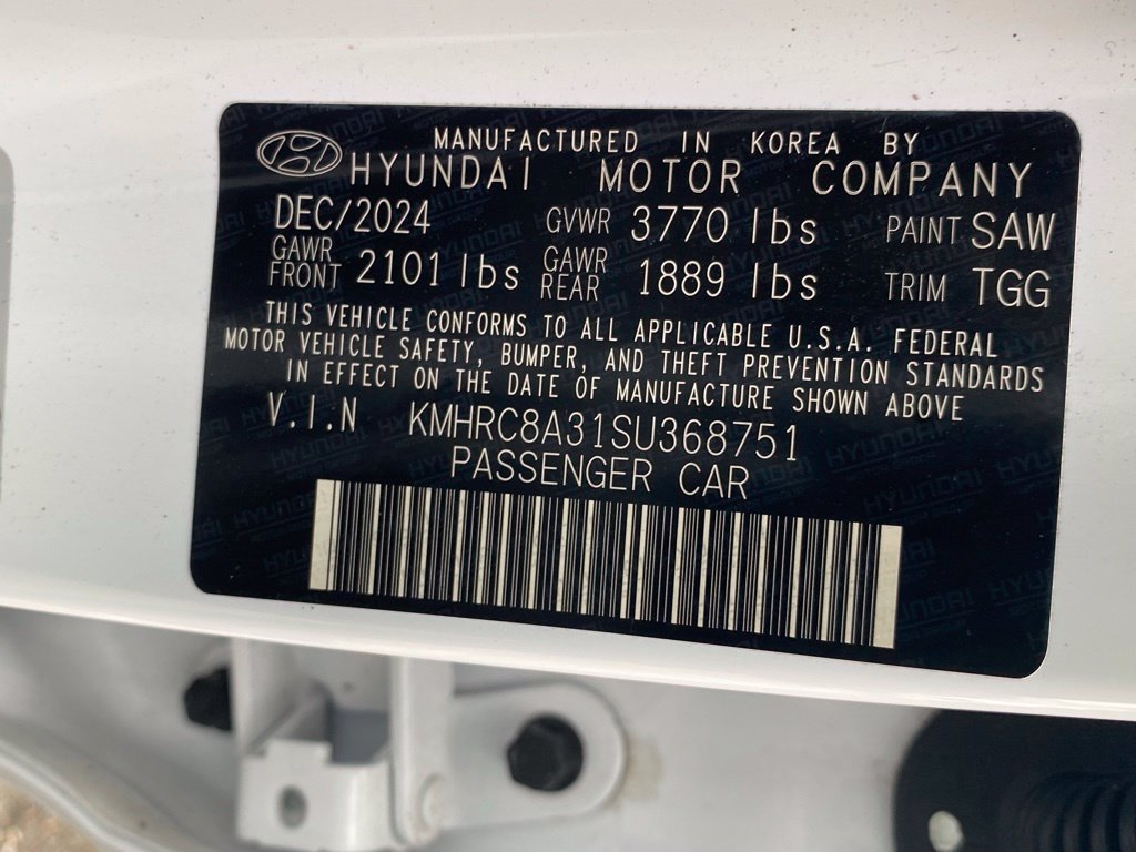 Used 2025 Hyundai Venue SEL FWD image 19