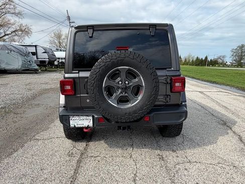 Used 2019 Jeep Wrangler Unlimited Rubicon w/ Advanced Safety Group AWD/4WD image 9