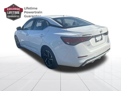 Used 2024 Nissan Sentra SV FWD image 3