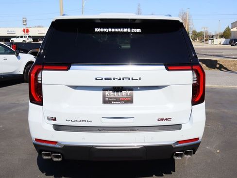 New 2026 GMC Yukon XL Denali w/ Denali Reserve Package image 5