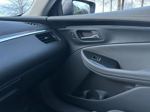 Used 2019 Chevrolet Impala LS image 31