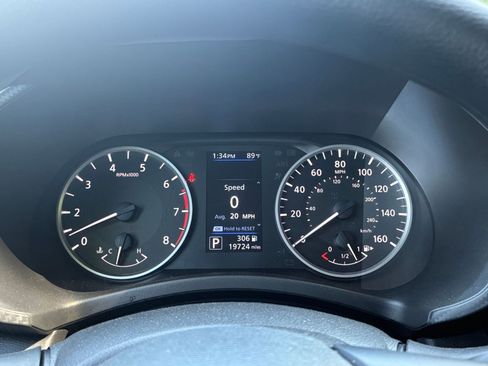 Used 2025 Nissan Sentra S FWD image 38