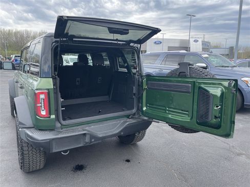 Used 2025 Ford Bronco Badlands AWD/4WD image 36