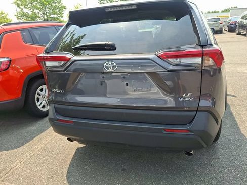 Used 2025 Toyota RAV4 LE AWD/4WD image 6