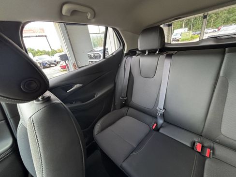 Used 2026 Buick Encore GX Preferred FWD image 38