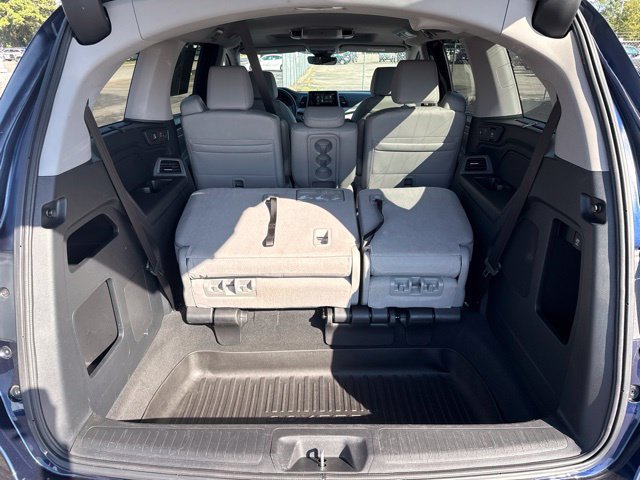 Used 2023 Honda Odyssey Touring image 19