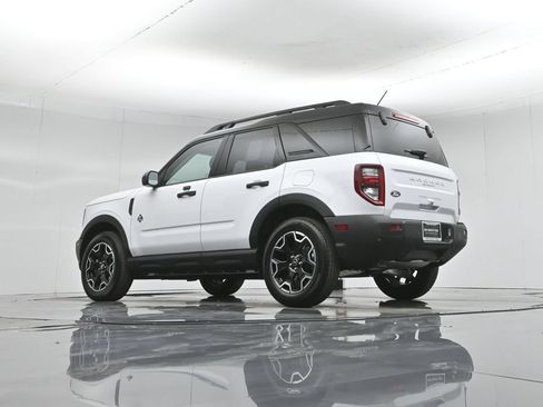 New 2026 Ford Bronco Sport Outer Banks AWD/4WD image 3