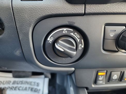 New 2026 Nissan Frontier SV image 16