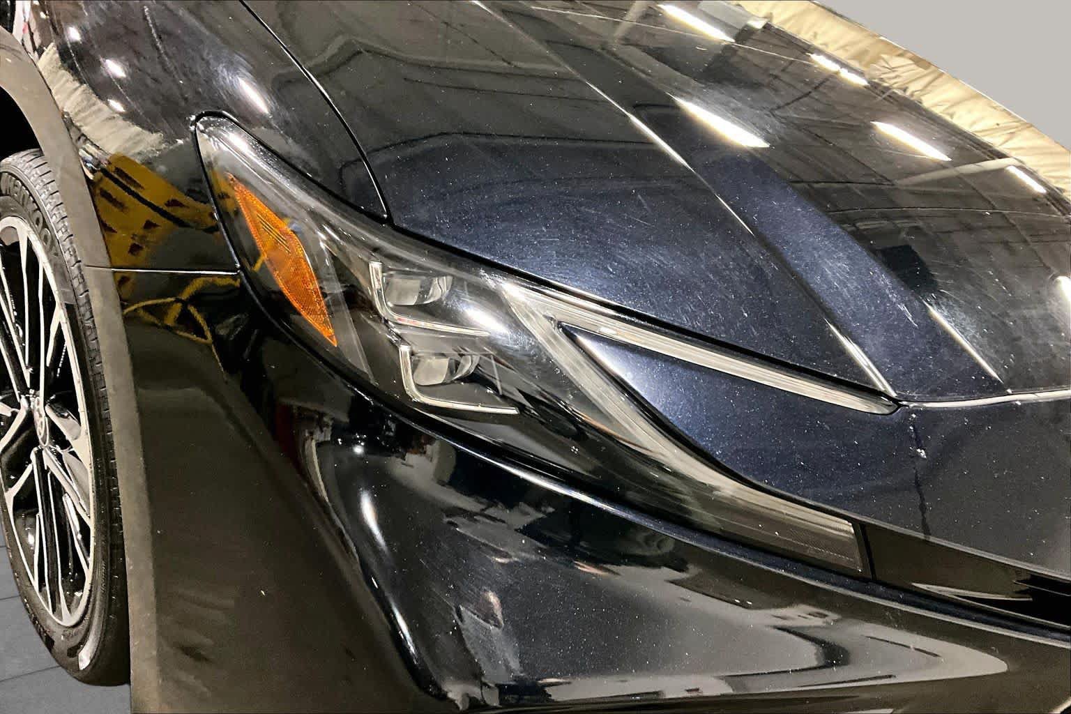 Used 2025 Toyota Camry XLE w/ Premium Package AWD/4WD image 28