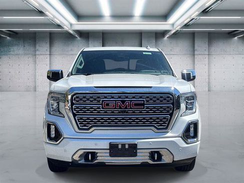Used 2019 GMC Sierra 1500 Denali w/ Technology Package AWD/4WD image 2