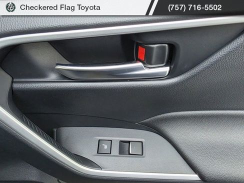 Used 2024 Toyota RAV4 SE w/ Weather & Moonroof Package image 51