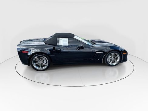 Used 2013 Chevrolet Corvette Grand Sport w/ 3LT Preferred Equipment Group RWD image 9