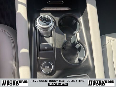 Used 2025 Ford Explorer Active w/ Active Comfort Package RWD image 26