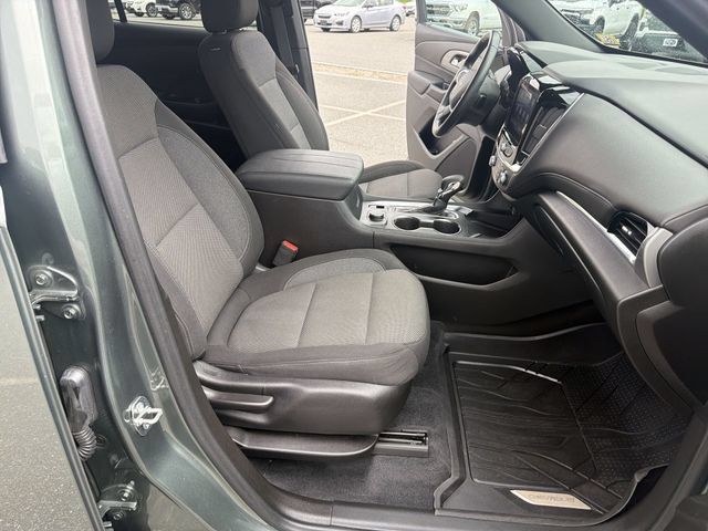 Used 2023 Chevrolet Traverse LT w/ LPO, Floor Liner Package AWD/4WD image 29