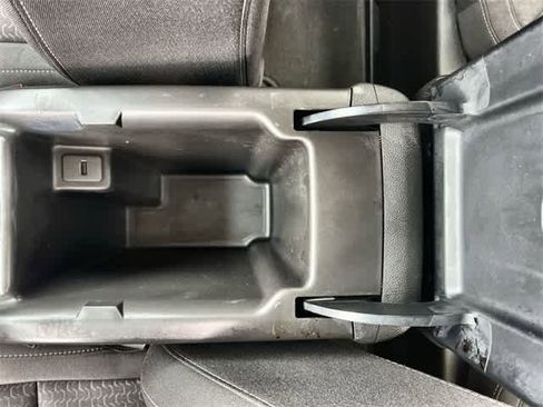 Used 2015 GMC Canyon SLE w/ SLE Convenience Package image 27