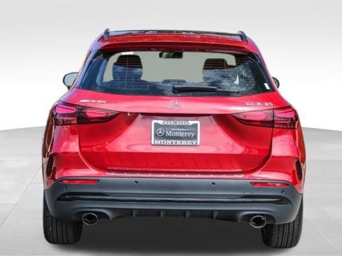 New 2025 Mercedes-Benz GLA 35 AMG 4MATIC image 7
