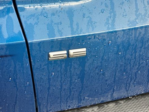 Used 2022 Ford Escape SE image 23