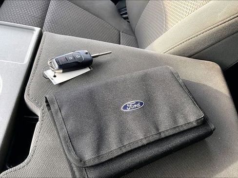 Used 2019 Ford F150 XLT image 10