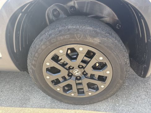 Used 2023 Honda Ridgeline RTL-E image 18