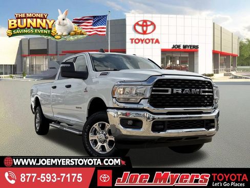 Used 2024 RAM 2500 Big Horn AWD/4WD image 1