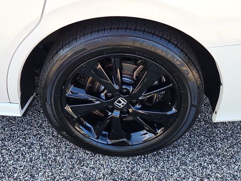 Certified 2024 Honda Odyssey Sport image 28